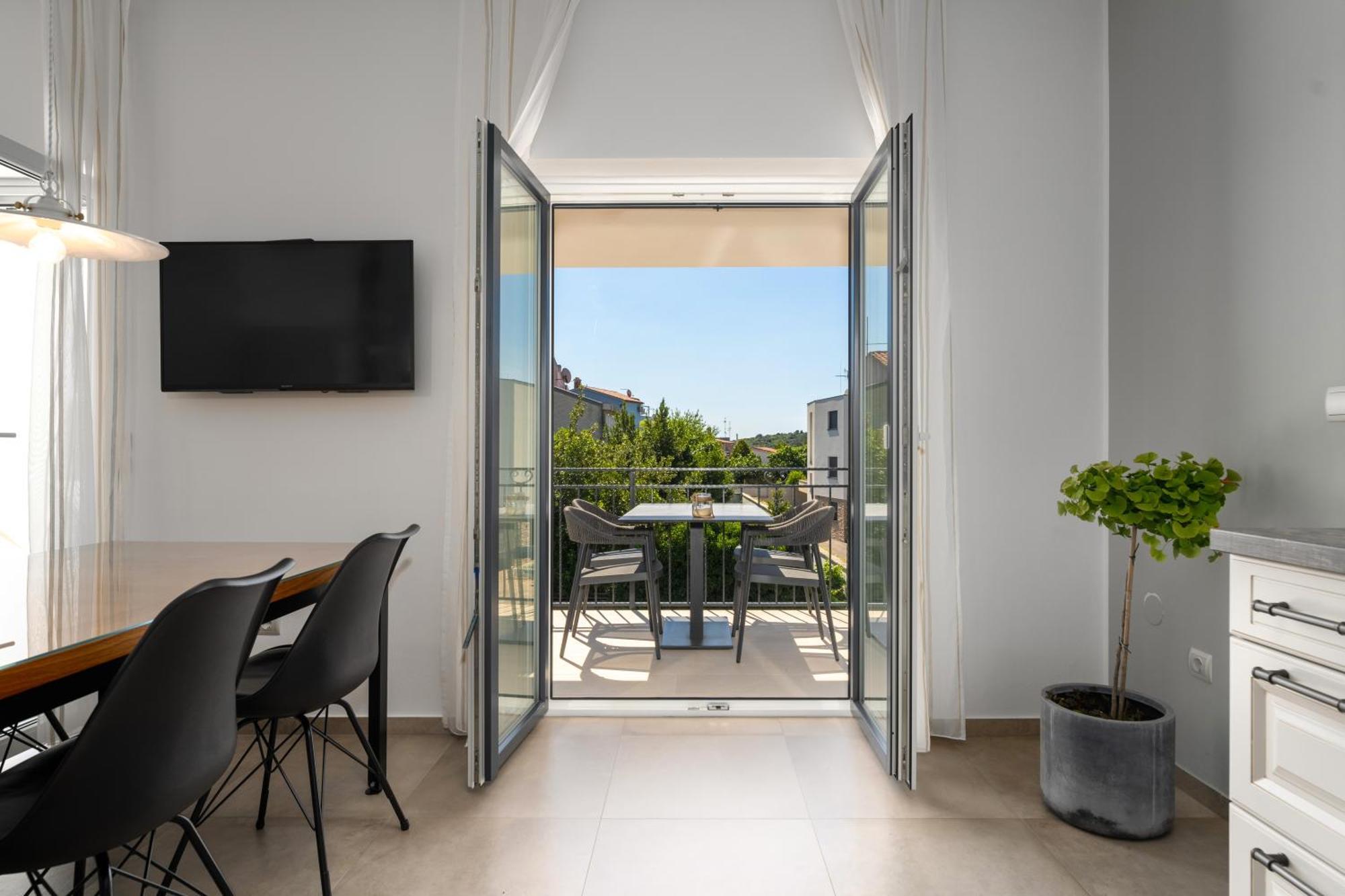 Luxury Apartments Villa San Avia بنجول المظهر الخارجي الصورة