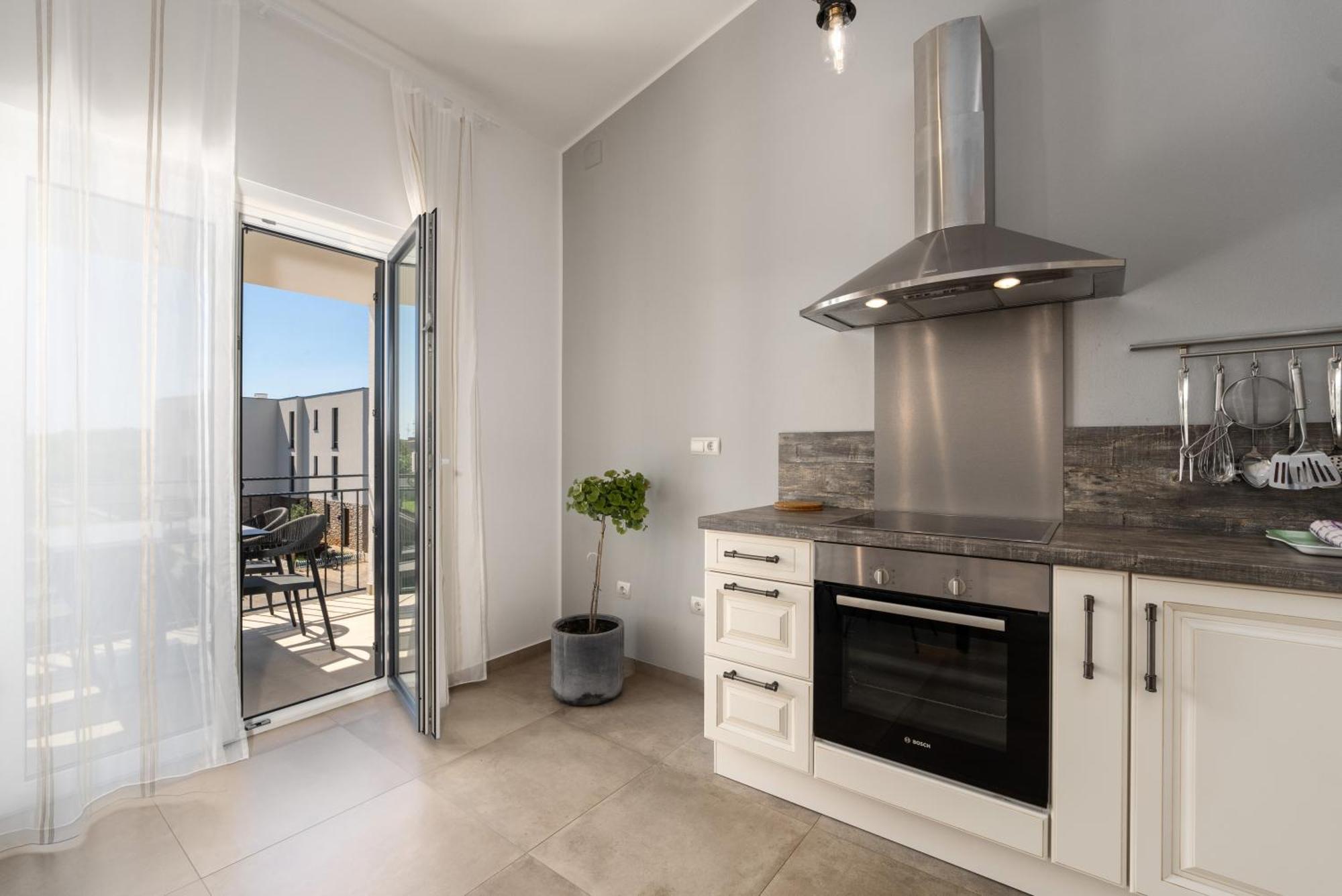 Luxury Apartments Villa San Avia بنجول المظهر الخارجي الصورة